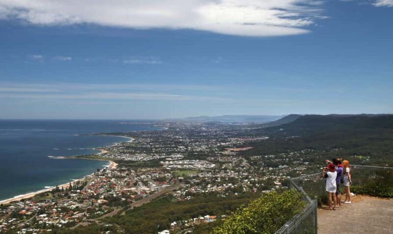 Sydney: Wollongong, Macquarie Pass, and Waterfalls Tour - Good To Know