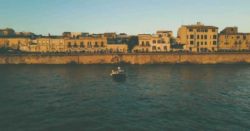 Syracuse: Boat tour with aperitif - Why This Tour Offers Great Value