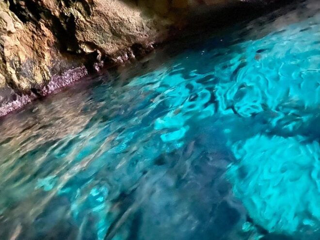 Syracuse: Boat Trip of Ortigia Island and Sea Caves - Common Questions