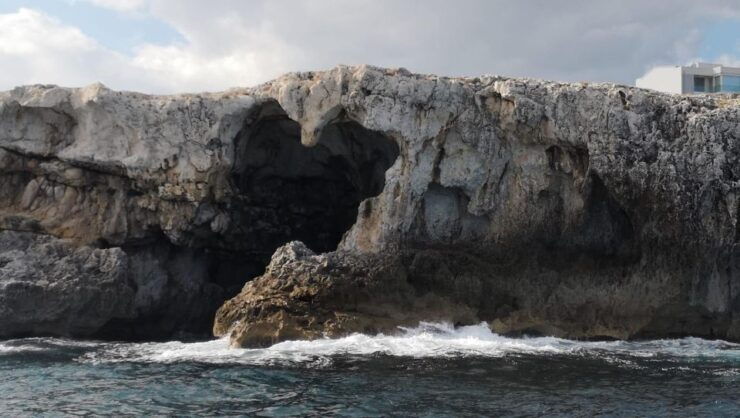 Syracuse: Boat Trip Ortigia Island and Seacaves - Booking Information