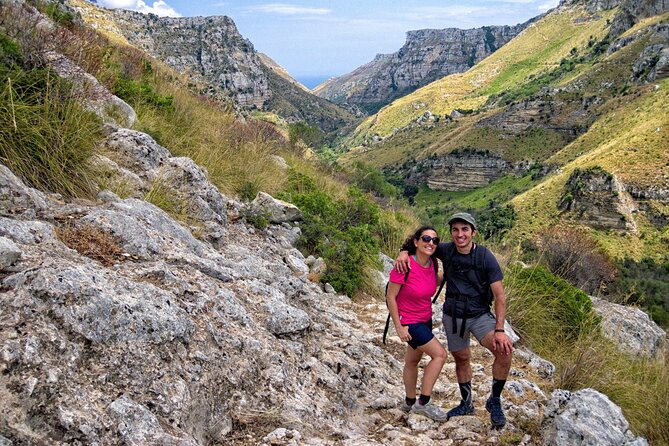 Syracuse: Cavagrande Del Cassibile Small-Group Hiking Tour - Sicily - Private Tour Experience