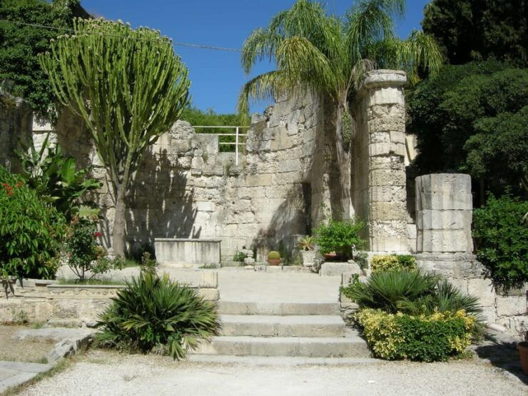 Syracuse: Greek Theater and Neapolis Sunset Tour - Experience Highlights
