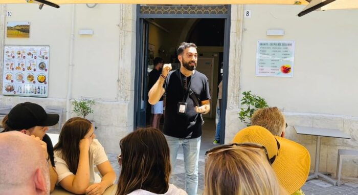 Syracuse: Guided Street Food Tour in Ortigia - Accessibility Features