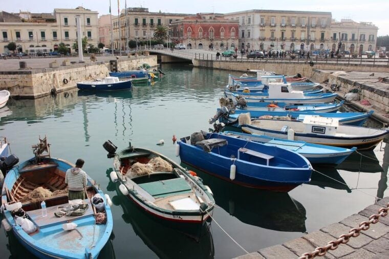 "Syracuse in a Day: Full Tour with Tasting of Sicilian Flavors." - FAQ
