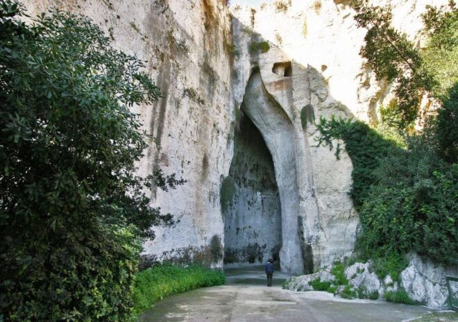Syracuse: Neapolis Archaeological Park Small Group Tour - Inclusions