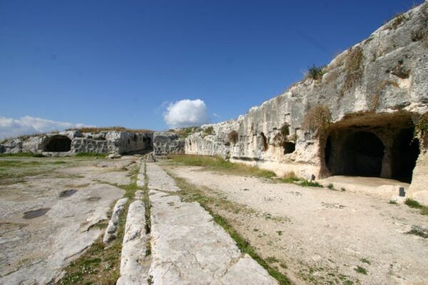 Syracuse: Neapolis Archaeological Park Small Group Tour - Important Monuments