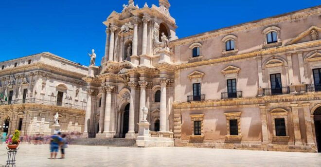 Syracuse Ortigia and Noto From Catania - Directions