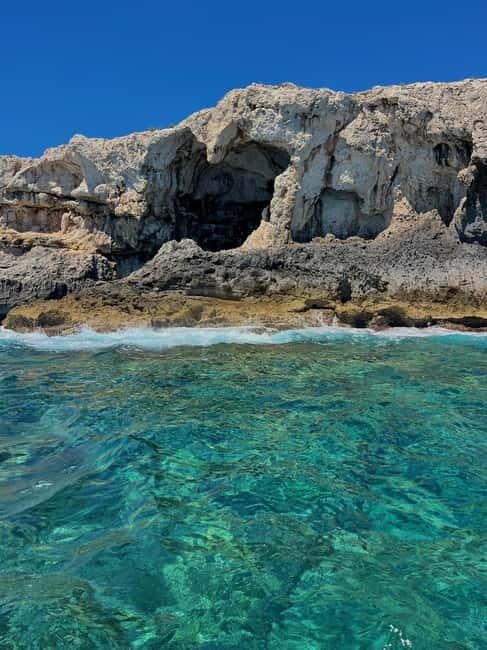 Syracuse: Ortigia Island & Sea Cave Boat Tour with Prosecco - Good To Know