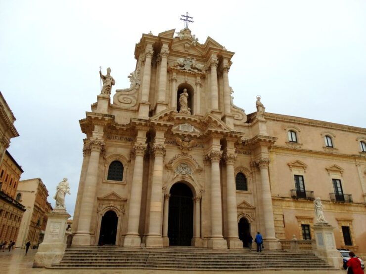 Syracuse: Ortygia & Neapolis Archaeological Park Guided Tour - Good To Know