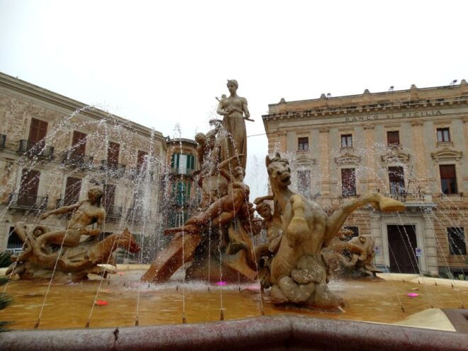 Syracuse: Ortygia & Neapolis Archaeological Park Guided Tour - Tour Description