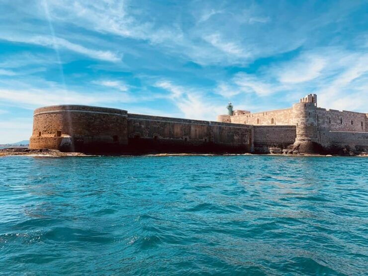 Syracuse: Private Boat Tour of Ortigia and Sea Caves - Good To Know