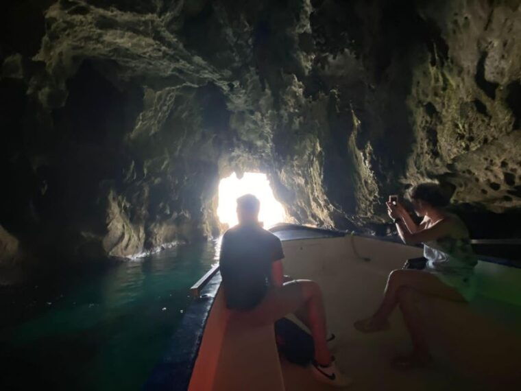 Syracuse: Private Boat Trip Ortigia and Prosecco/Aperitivo - Prosecco and Relaxation Onboard