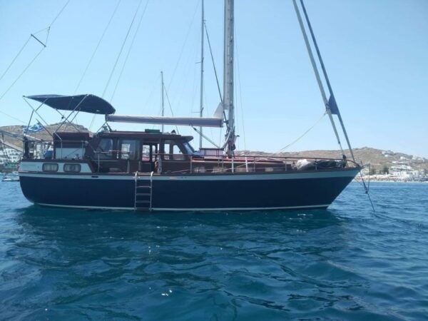 Syros PRIVATE Daily Cruise - The Sum Up