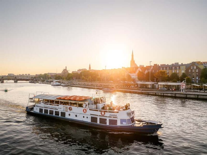 Szczecin: cruise around the port - What to Expect on the Szczecin Port Cruise