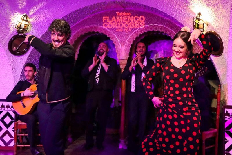 Tablao Flamenco Cordobes: Flamenco Show with Optional Food or Drinks - Should you book Tablao Flamenco Cordobes?