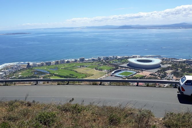 Table Mountain, Penguin and Cape of Good Hope - Tour Guides