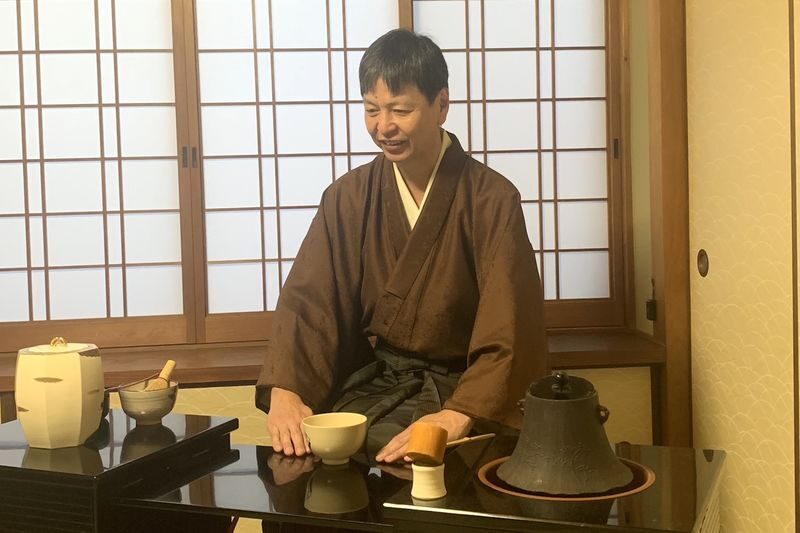 Table-Style Tea Ceremony Experience in Ninenzaka Kyoto - Table seating makes the ritual easier to join