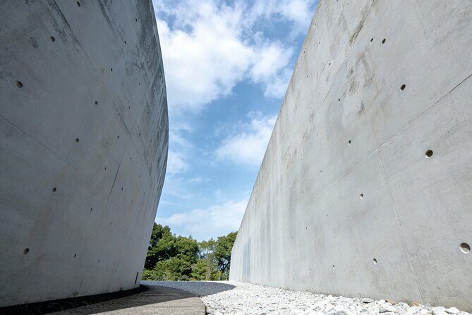 Tadao Ando's Architectural Aesthetics Journey in Kansai - Discovering Tadao Ando in Kansai: A Practical and Artistic Journey