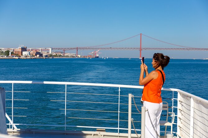 Tagus River Boat Tour Sightseeing - Common Questions