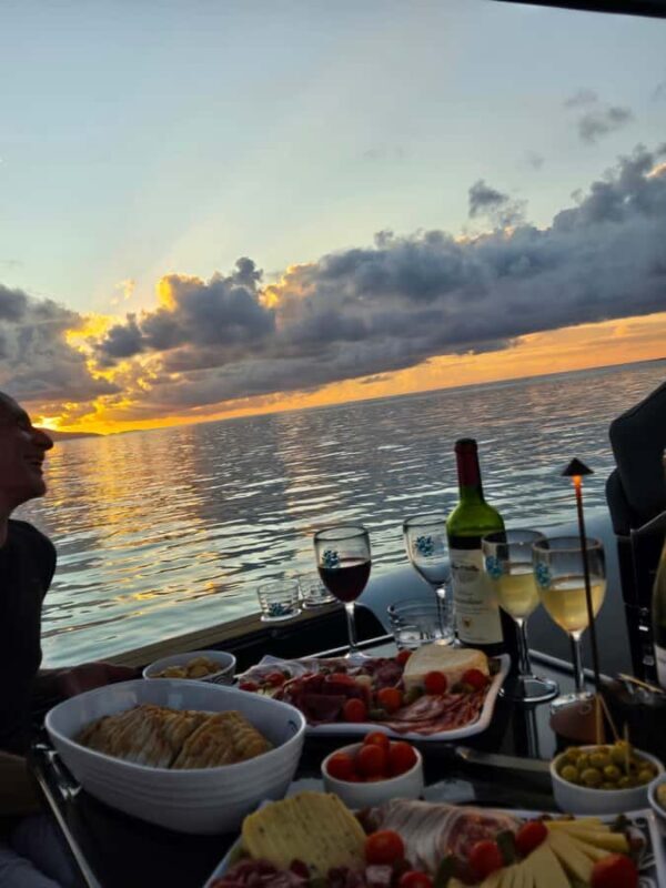 Tahiti Lagoon: An unforgettable sunset cruise facing Moorea - Why This Tour Offers Great Value