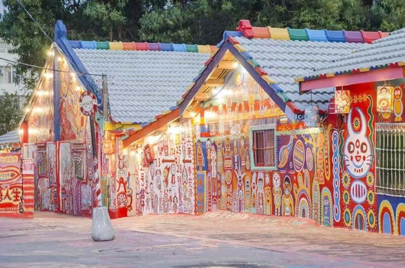 Taichung: Xitou Forest, Lukang, and Rainbow Village Tour - Good To Know