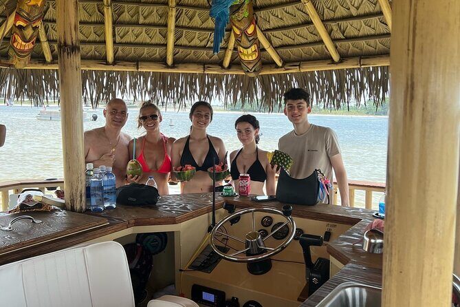 TAILFINS Tiki Boat Destin/Crab Island (6HRS/PRIVATE) - What to Expect from the TAILFINS Tiki Boat Experience