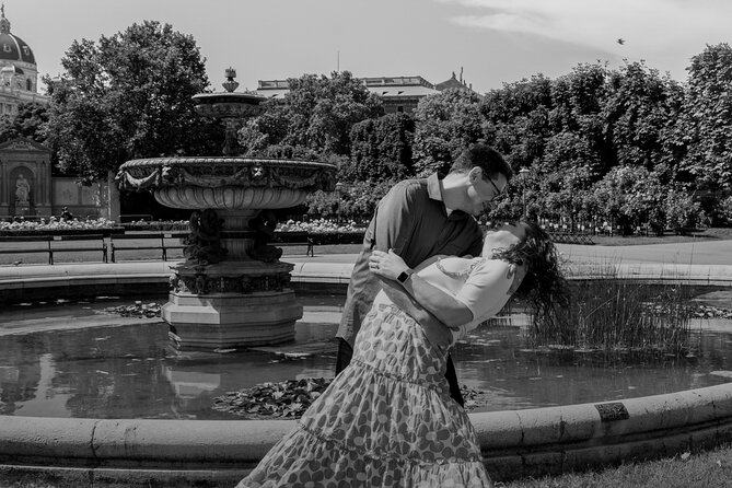 Tailored Fun and Private Photo Shoot in Vienna - Overview of the Experience