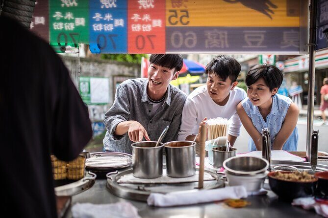 Taipei Best Private Food Tour With A Guide - Good To Know