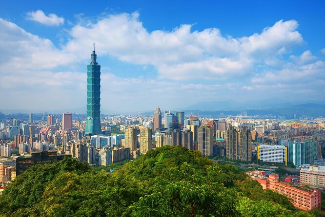 Taipei City Bike Tour With Elephant Mountain Hiking Experience - Good To Know