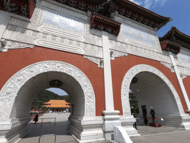 Taipei: City Highlights Private Sightseeing Tour with Guide - Good To Know