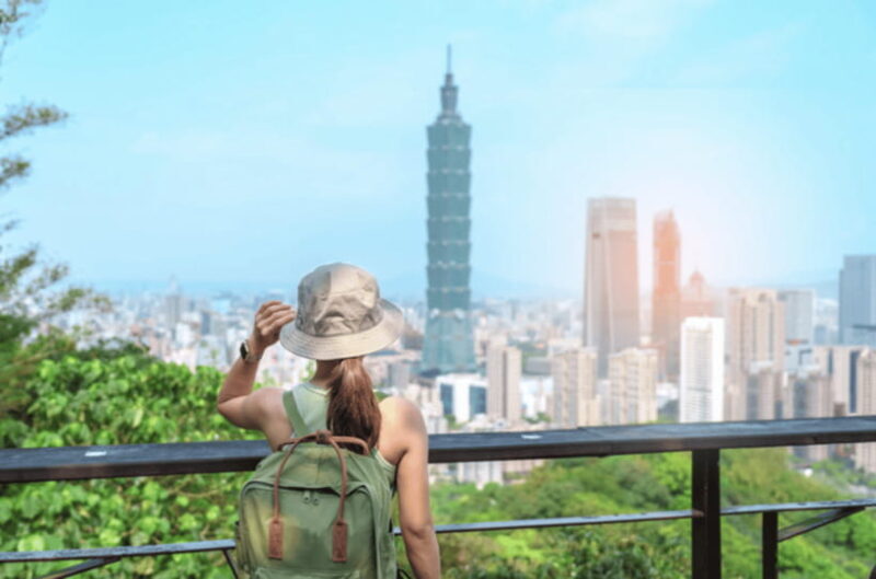 Taipei: City Highlights Private Sightseeing Tour with Guide - Practical Considerations