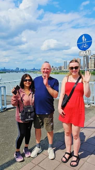 Taipei: Cooking Class & Market Adventure Historic Dadaocheng - Exploring Dadaocheng’s Traditional Market