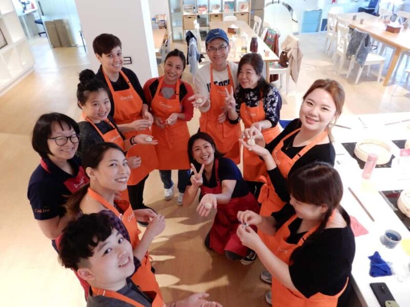 Taipei: Dumplings (XiaoLongBao) & Beef Noodles Cooking Class - What to Expect from the Cooking Class