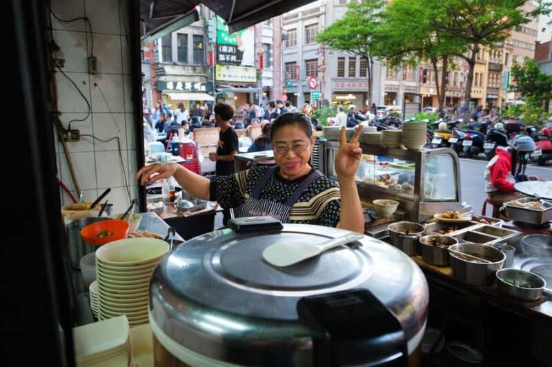 Taipei: Food Tour with Locals & 12+ Flavors (Small Group) - What Makes This Tour Special?