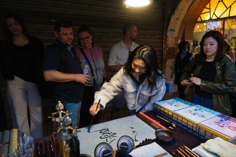 Taipei: Food Tour with Locals & 12+ Flavors (Small Group) - FAQ