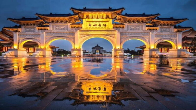 Taipei: Highlight Attractions Walking Tour - Taipei: Highlight Attractions Walking Tour – A Practical and Authentic City Experience