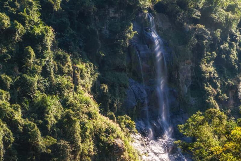 Taipei Hot Spring Tour: Wulai Old Street & Cable Car - Waterfall and Scenic Highlights
