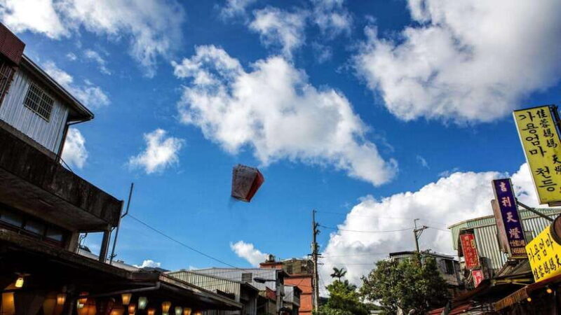 Taipei: Jiufen and Shihfen Half Day Tour - A Deep Dive into the Tour Experience