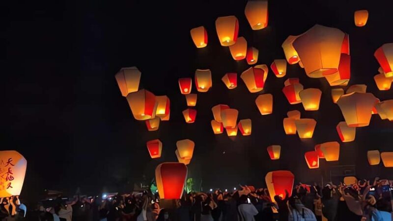 Taipei: Jiufen, Shifen Sky Lanterns & Keelung Nightmarket - Practical Details & What to Expect