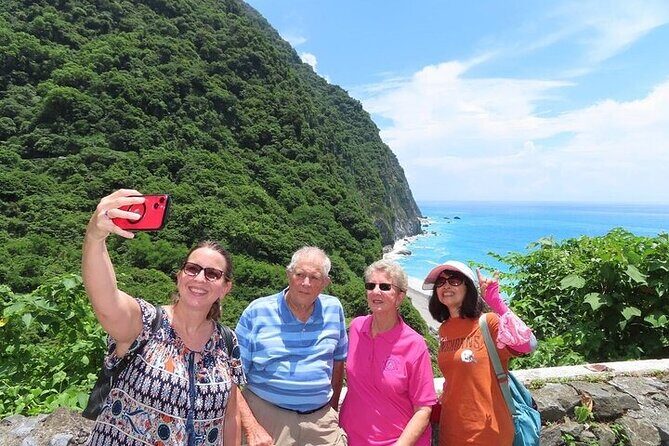 Taipei to Hualien Taroko Gorge and Yilan Jiaoxi Hot Spring Tour - The Journey Begins: From Taipei to Qingshui Cliff