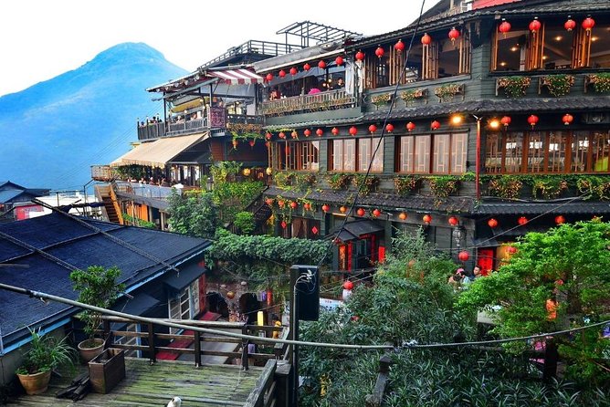 Taipei Walking Evening Tour With Local Guide 2023 - Explore Taipeis Vibrant Night Markets