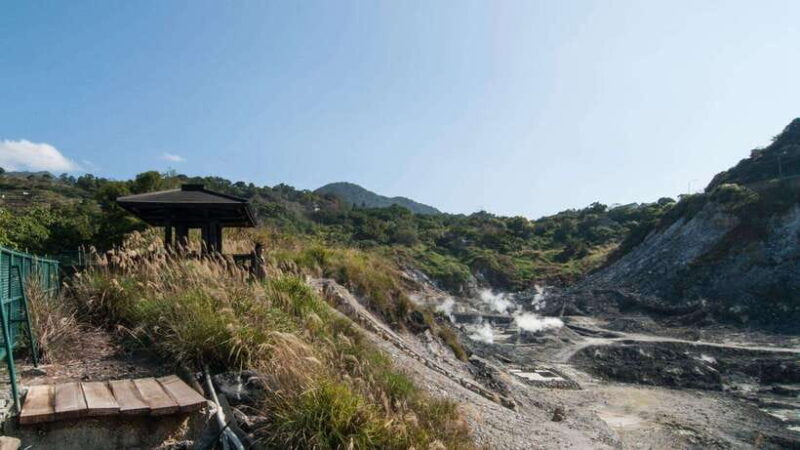 Taipei: Yangmingshan National Park Half-Day Tour - A Closer Look at the Yangmingshan Half-Day Tour