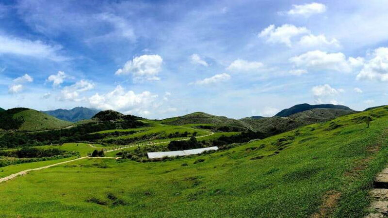 Taipei: Yangmingshan National Park Half-Day Tour - What Makes Xiaoyoukeng a Must-See