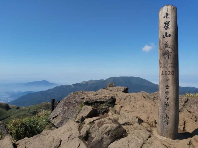 Taipei: Yangmingshan National Park Hiking Day Tour - Good To Know
