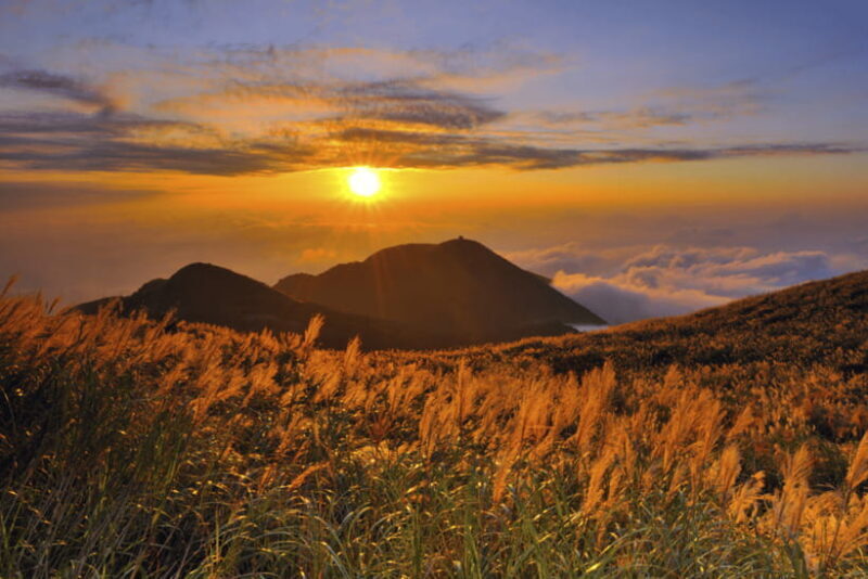 Taipei: Yangmingshan, Shifen, Jiufen & Yehliu Private Tour - FAQ