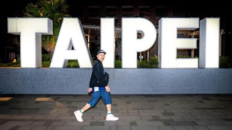 Taiwan Taichung: Photoshoot with Taiwan Photographer - Good To Know