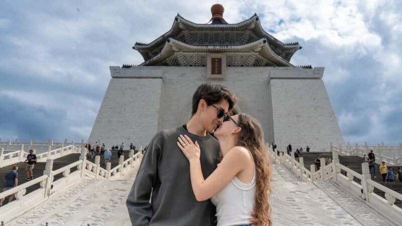 Taiwan Taichung: Photoshoot with Taiwan Photographer - Who Would Love This Experience?