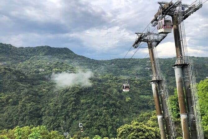 Taiwan TST : Private Tour Taipei, Yangmingshan, Beitou, Tamsui - The Authentic Experience from Real Travelers