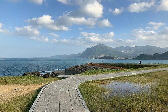 Taiwan TST: Private Tour Taipei Yehliu, Chaojing, Shifen, Jiufen - What the Tour Entails: A Detailed Breakdown