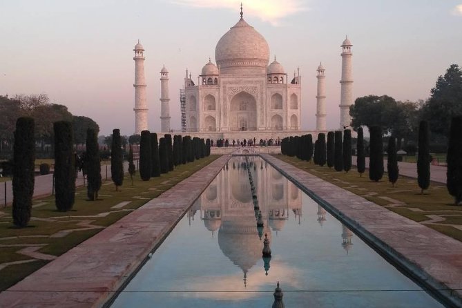 Taj Mahal, Agra Fort, & Fatehpur Sikri Day Trip From Delhi by Car - Itinerary Overview